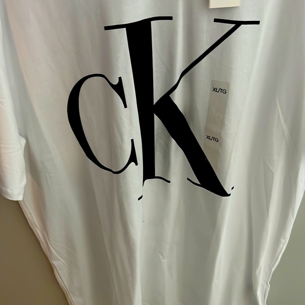 Calvin Klein T-Shirt